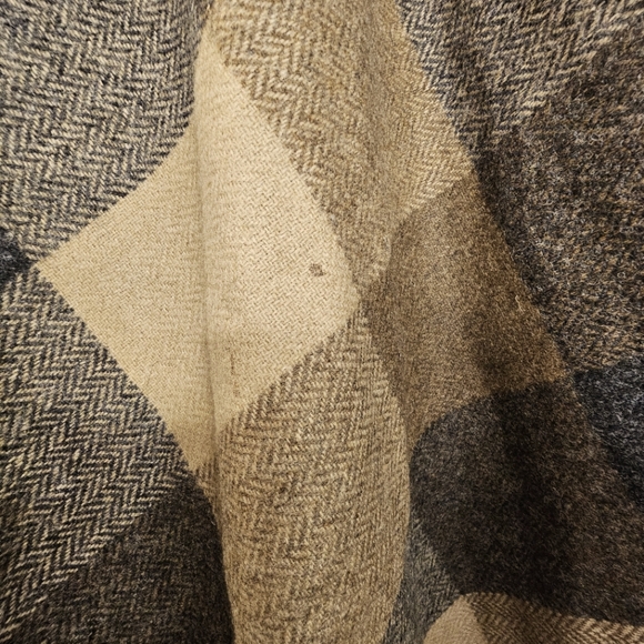 VTG | Bianca Tan Wool Plaid Circle Skirt - Small-Medium - Picture 4 of 5